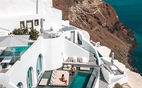 Echoes Luxury Suites (Adults Only)